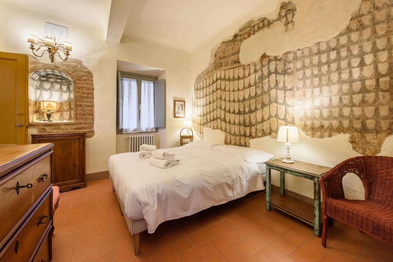 Appartamento Casa Torre Via De' Neri By Mmega Firenze Esterno foto