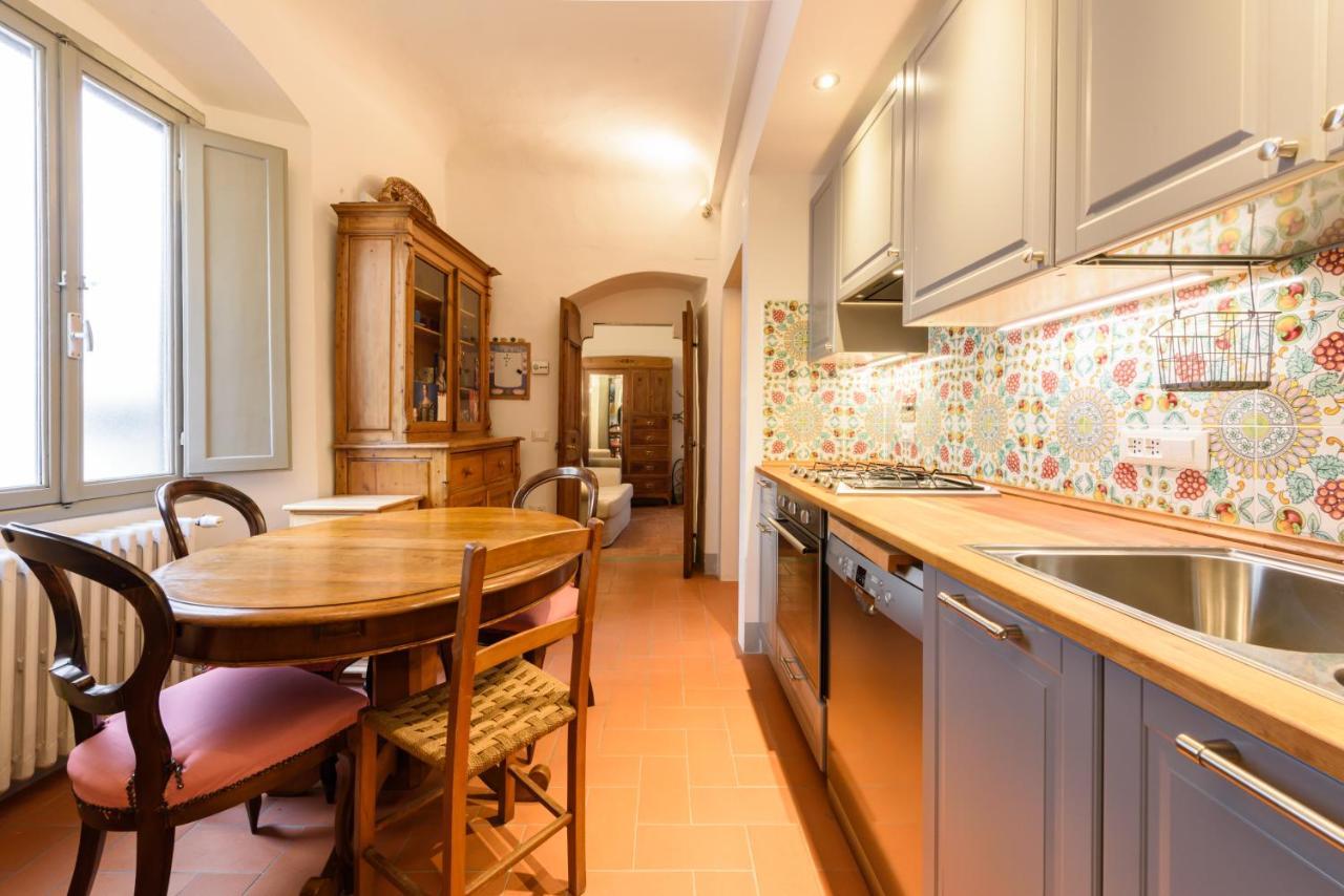 Appartamento Casa Torre Via De' Neri By Mmega Firenze Esterno foto